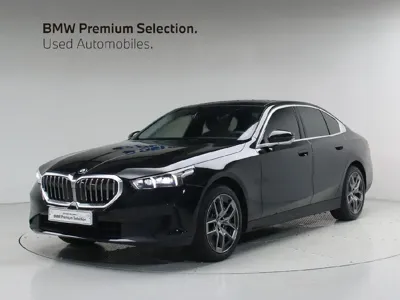 BMW 5-Series · 2025 год