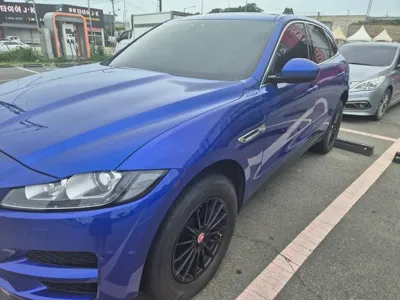 Jaguar F-Pace · 2018 год