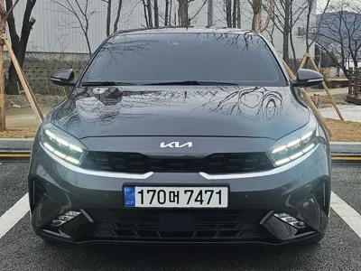 Kia K3 · 2022 год