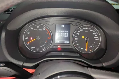 Audi Q2L 2018, 29800 км, за 65042.97 CNY - фото 11