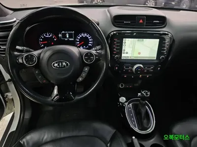 Kia Soul 2014, 113000 км, за 7500000 KRW - фото 10