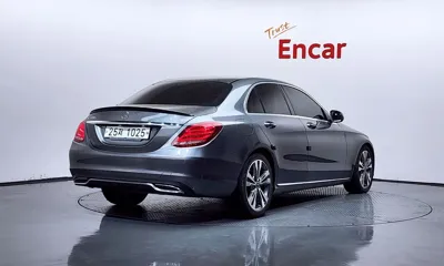 Mercedes-Benz C-Class 2018, 181868 км, за 13500000 KRW