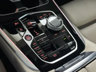 BMW X5 2025, 11497 км, за 106000000 KRW - фото 9