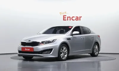 Kia K5 · 2011 год