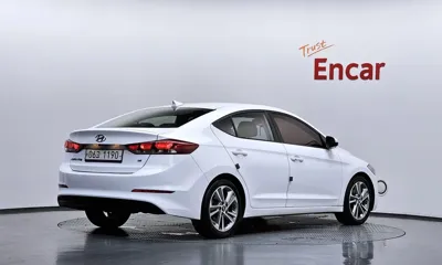 Hyundai Avante 2018, 66606 км, за 11500000 KRW