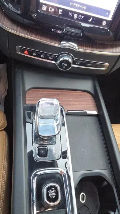 Volvo XC60 2023, 27592 км, за 38500000 KRW - фото 9