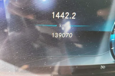 Mercedes-Benz E-Class 2019, 139000 км, за 206270.78 CNY - фото 12
