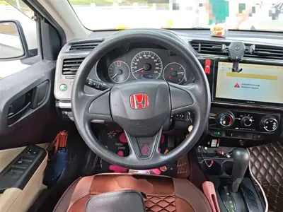 Honda City 2018, 68200 км, за 30800 CNY - фото 6