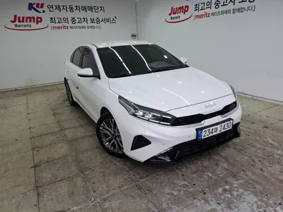 Kia K3 · 2022 год