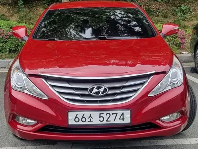 Hyundai Sonata · 2012 год