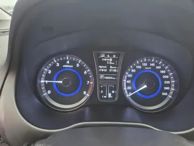 Hyundai Grandeur 2016, 146033 км, за 7500000 KRW - фото 8