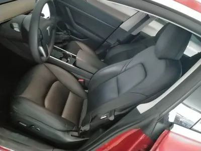 Tesla Model 3 2020, 60100 км, за 121639.7 CNY - фото 18