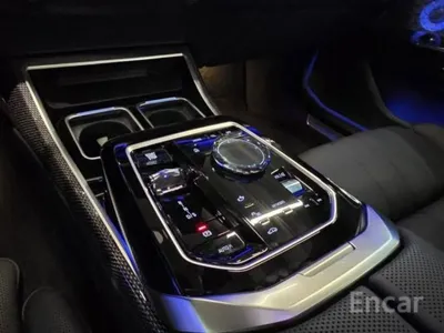 BMW 7-Series 2024, 13000 км, за 110000000 KRW - фото 9