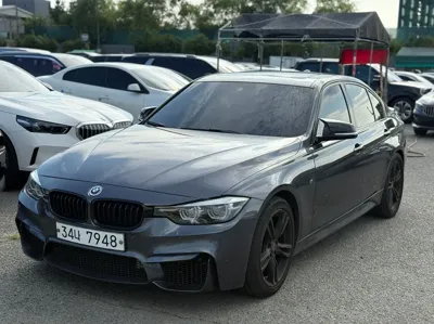 BMW 3-Series · 2018 год