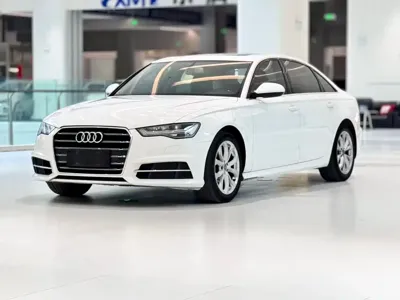 Audi A6L 2019, 190000 км, за 101800 CNY - фото 1