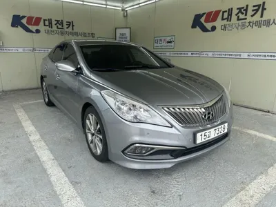 Hyundai Grandeur · 2015 год