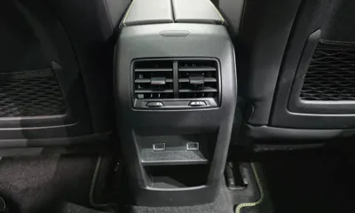 Peugeot 308 2025, 25861 км, за 32800000 KRW - фото 28