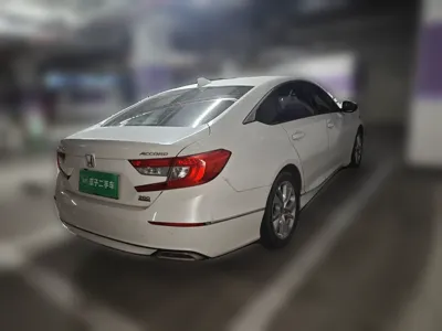 Honda Accord 2018, 103200 км, за 87707.4 CNY - фото 6