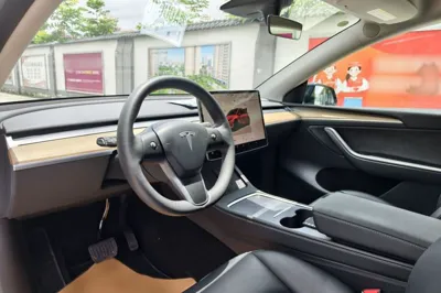 Tesla Model Y 2022, 115600 км, за 155773.75 CNY - фото 28