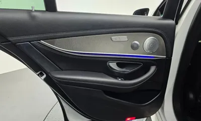 Mercedes-Benz E-Class 2019, 99068 км, за 27900000 KRW - фото 25