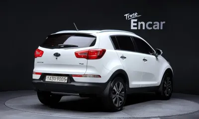 Kia Sportage 2011, 136302 км, за 6800000 KRW