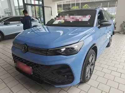 Volkswagen Tiguan L · 2024 год