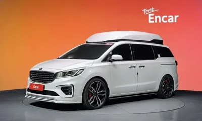 Kia Canival · 2020 год