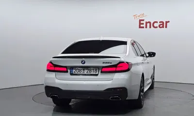 BMW 5-Series 2022, 61737 км, за 39800000 KRW