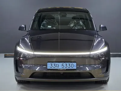 Tesla Model Y 2026, 10 км, за 73030000 KRW - фото 4