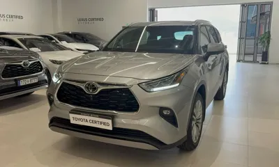 Toyota Highlander · 2025 год
