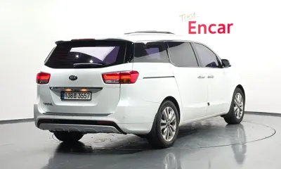 Kia Canival 2017, 96904 км, за 11500000 KRW - фото 2