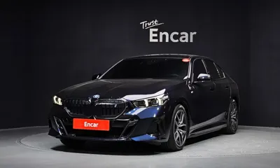 BMW i5 · 2024 год