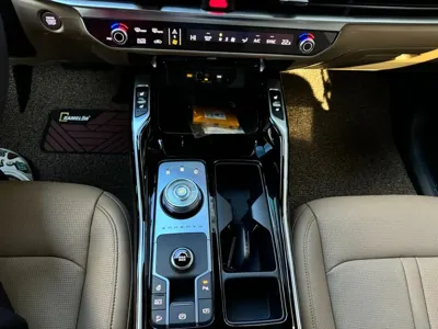 Kia Sorento 2026, 1300 км, за 28740000 KRW - фото 9