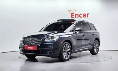 Lincoln Corsair · 2021 год