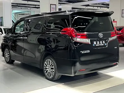 Toyota Alphard 2017, 121000 км, за 299000 CNY