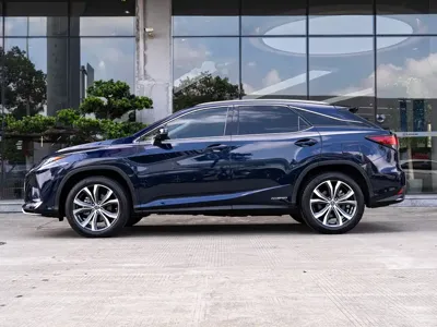 Lexus RX 2022, 40700 км, за 339600 CNY