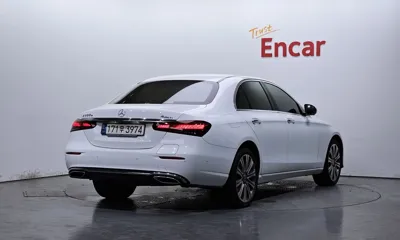 Mercedes-Benz E-Class 2023, 48681 км, за 45990000 KRW