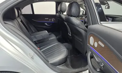 Mercedes-Benz E-Class 2018, 73995 км, за 21900000 KRW - фото 12