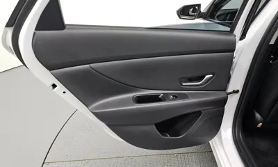 Hyundai Avante 2022, 55801 км, за 15800000 KRW - фото 25