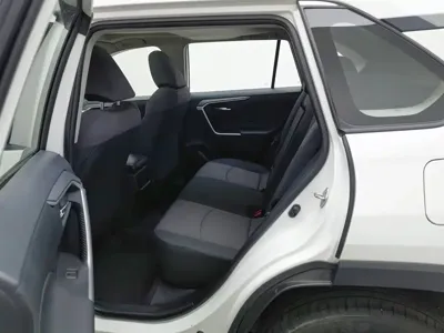Toyota RAV4 2021, 77300 км, за 86900 CNY - фото 15