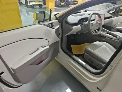 Zeekr 极氪007GT 2025, 18200 км, за 171200 CNY - фото 16