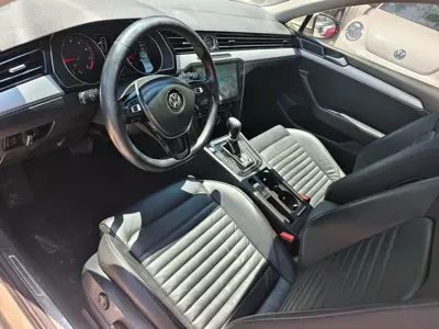Volkswagen Magotan 2018, 113000 км, за 60400 CNY