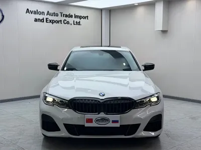 BMW 3 Series 2022, 71200 км, за 172800 CNY