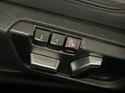BMW 3-Series 2013, 136020 км, за 6490000 KRW - фото 9