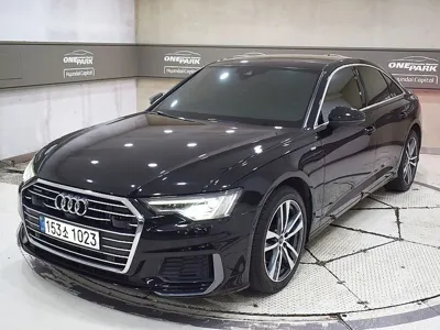 Audi A6 · 2021 год