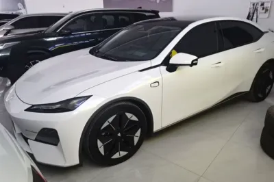 Deepal SL03 · 2022 год