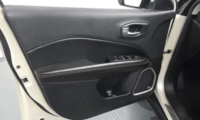 Jeep Compass 2019, 57401 км, за 13900000 KRW - фото 24