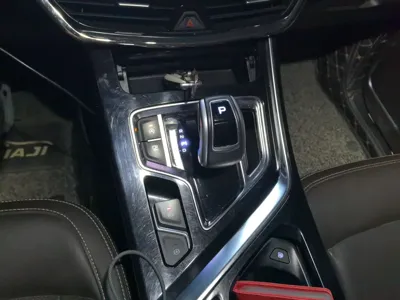 Geely Auto Jiajie 2019, 71900 км, за 53310.64 CNY - фото 11