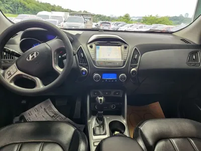 Hyundai Tucson 2015, 80000 км, за 6900000 KRW - фото 7