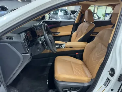 Lexus NX 2025, 27000 км, за 52000000 KRW - фото 6